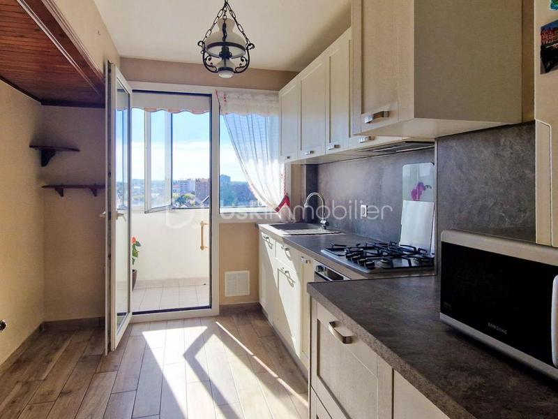 Appartement - 72 m² - 3 pièces