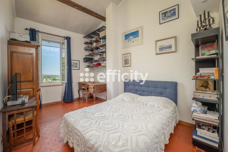 Maison de village - 174 m² - 6 pièces