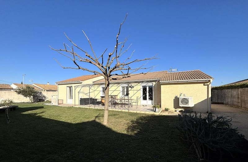 Villa - 100 m² - 4 pièces