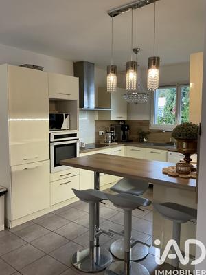 Maison - 105 m² - 4 pièces