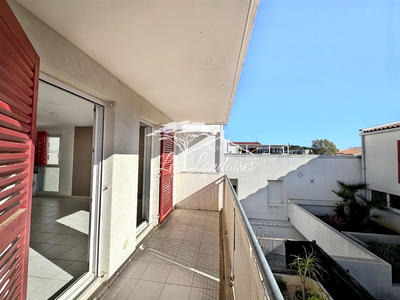 Appartement - 80 m² - 4 pièces