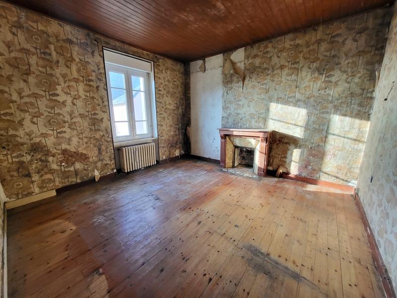 Maison - 102 m² - 5 pièces