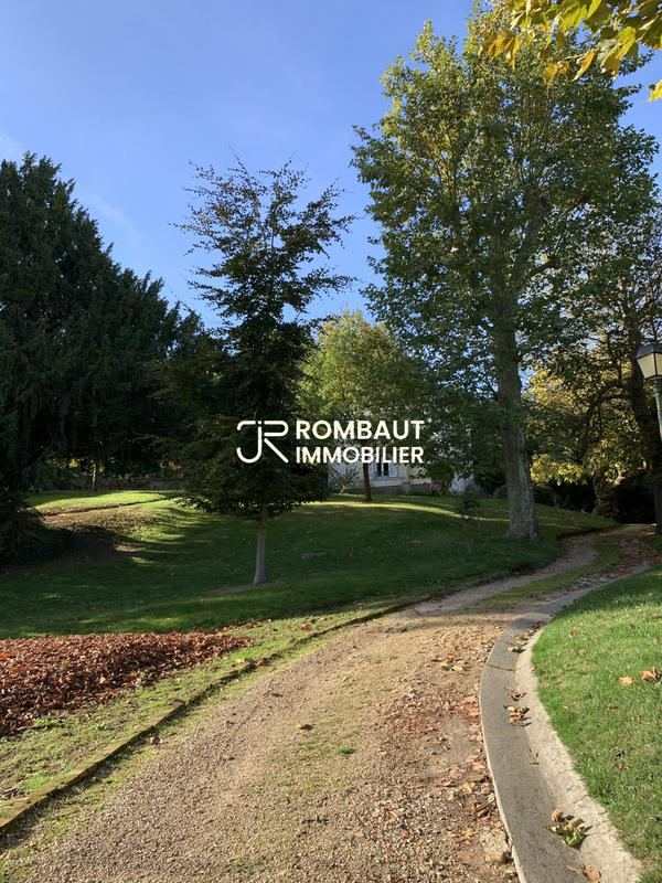 Maison - 190 m² - 9 pièces