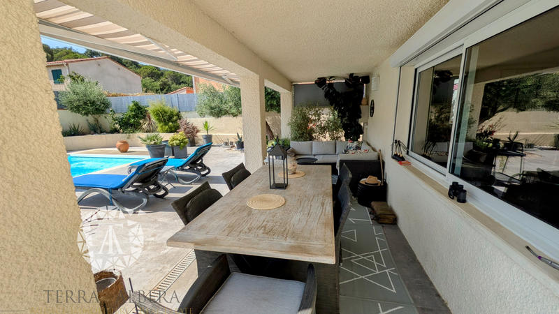 Villa - 145 m² - 6 pièces