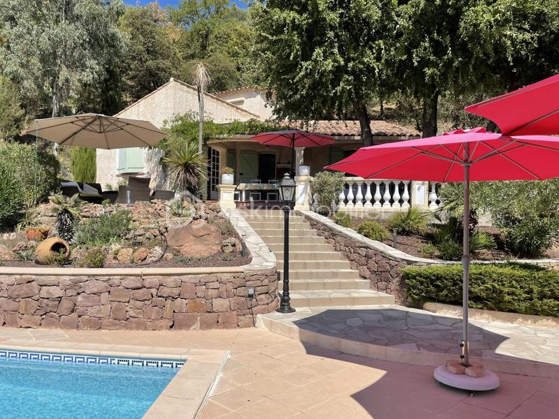 Villa - 80 m² - 4 pièces