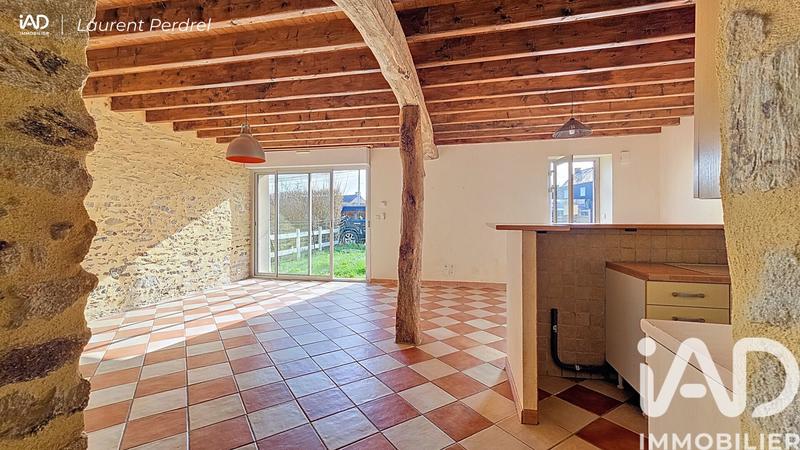 Maison - 90 m² - 5 pièces