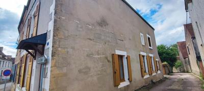 Maison - 136 m² - 4 pièces