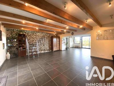 Maison - 110 m² - 4 pièces