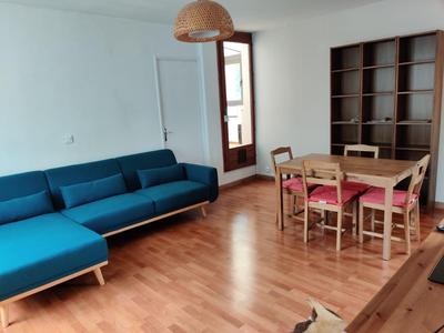 Appartement - 85 m² - 3 pièces