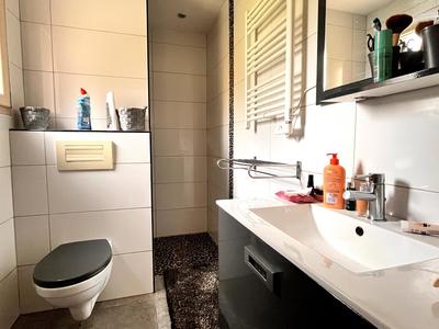 Maison - 222 m² - 8 pièces