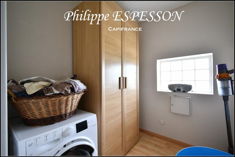 Propriété - 205 m² - 8 pièces