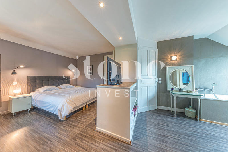 Maison - 172 m² - 6 pièces