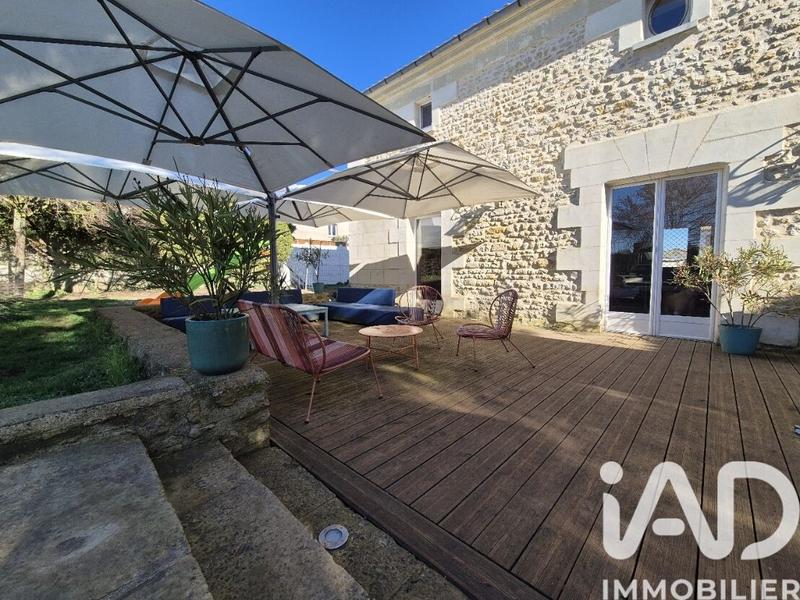 Maison - 291 m² - 10 pièces