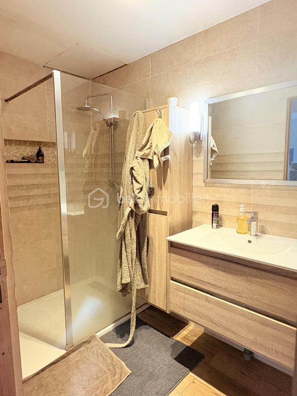 Maison - 147 m² - 7 pièces