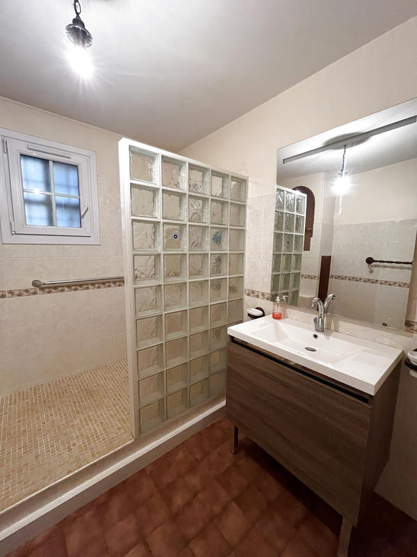 Maison - 185 m² - 5 pièces