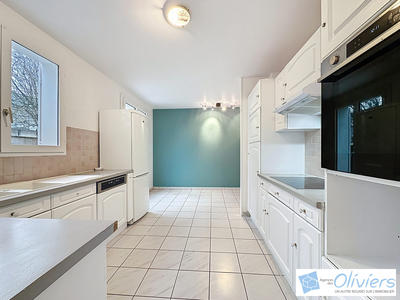 Maison - 159 m² - 7 pièces