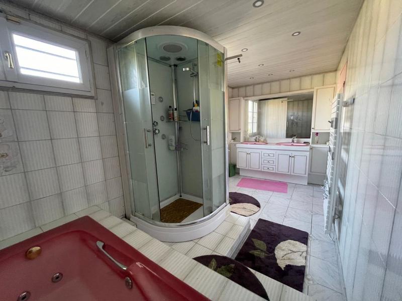 Maison - 146 m² - 7 pièces