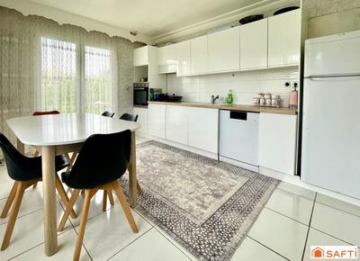 Maison - 168 m² - 8 pièces