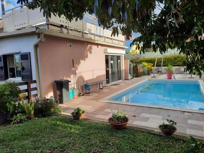 Villa - 246 m² - 8 pièces