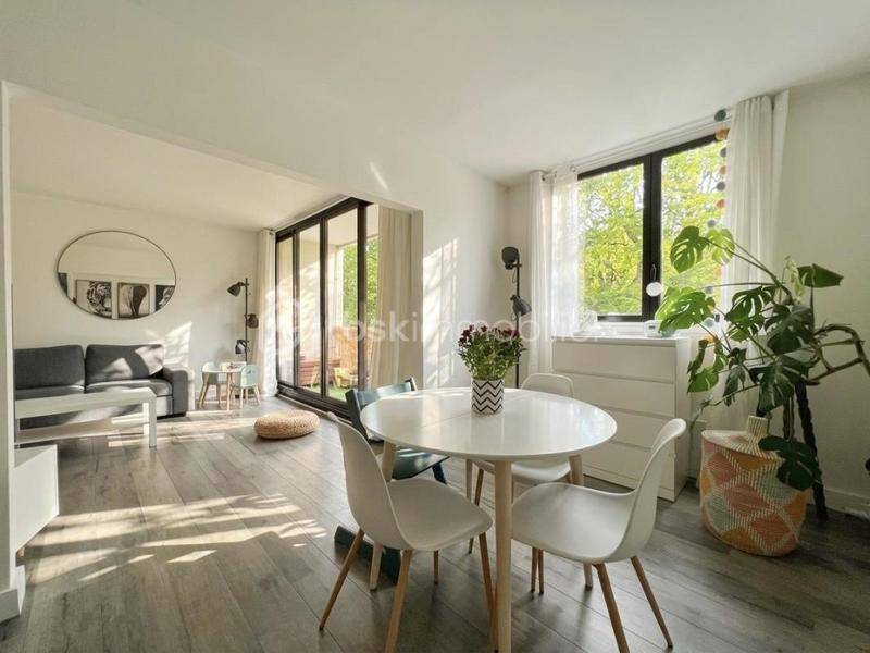 Appartement - 65 m² - 4 pièces