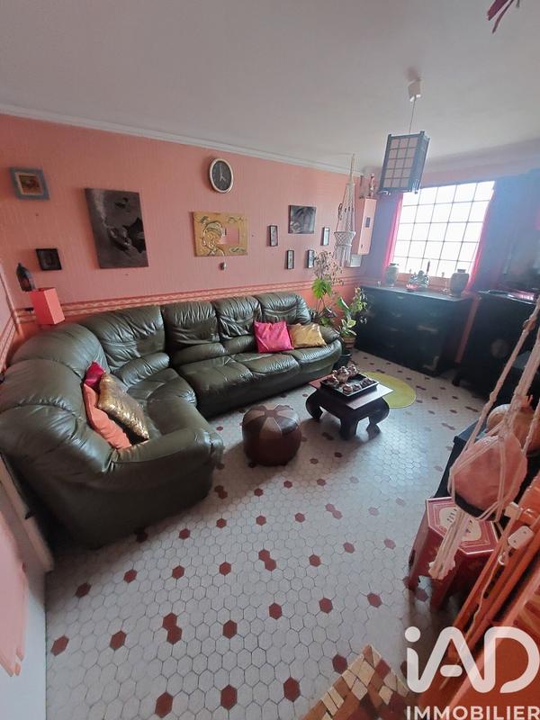 Maison - 80 m² - 5 pièces