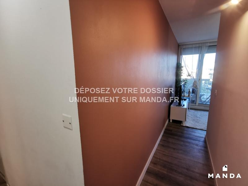 Chambre - 10 m² - 4 pièces