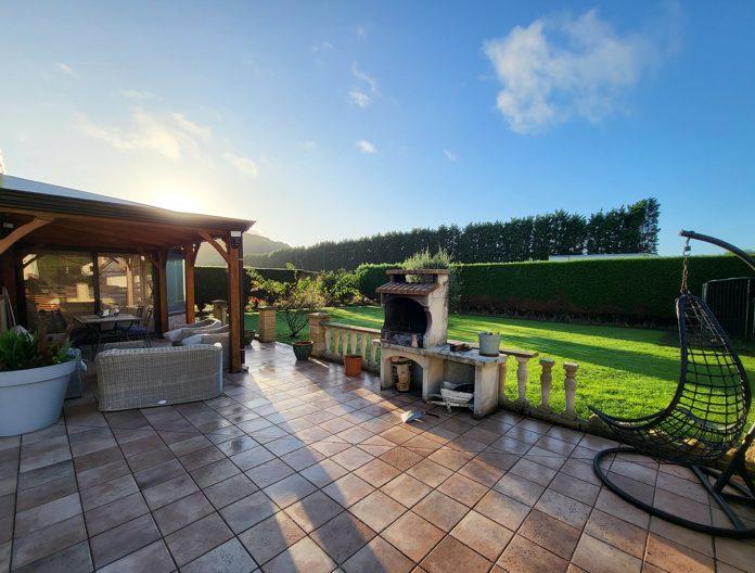 Maison traditionnelle - 120 m² - 6 pièces