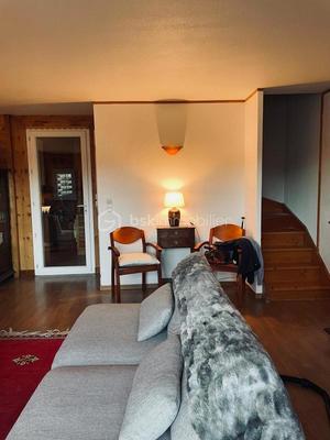 Maison jumelée - 95 m² - 5 pièces