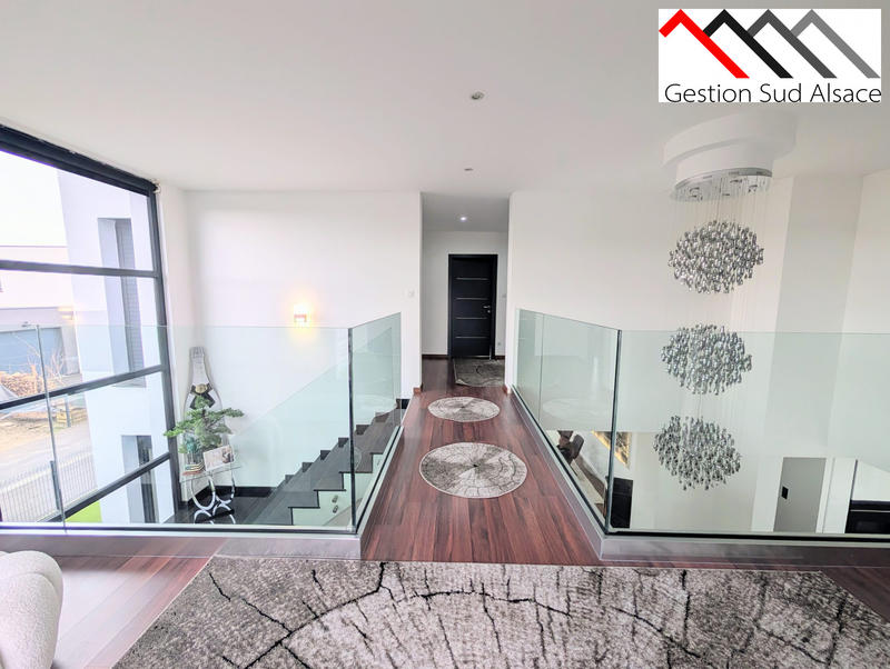 Villa - 236 m² - 7 pièces