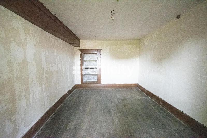 Maison - 175 m² - 7 pièces