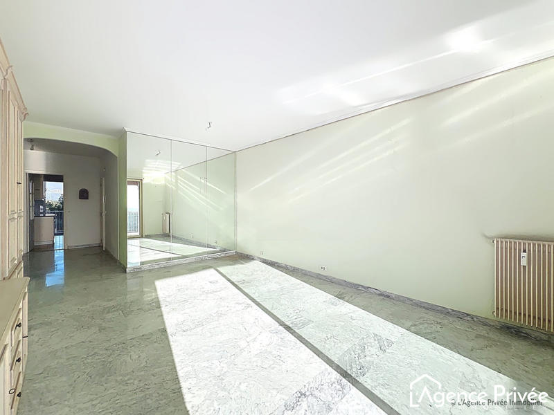 Appartement - 74 m² - 3 pièces