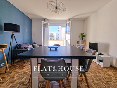 Appartement - 77 m² - 5 pièces