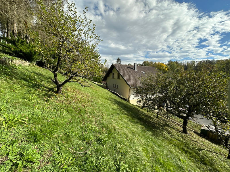 Maison - 200 m² - 8 pièces