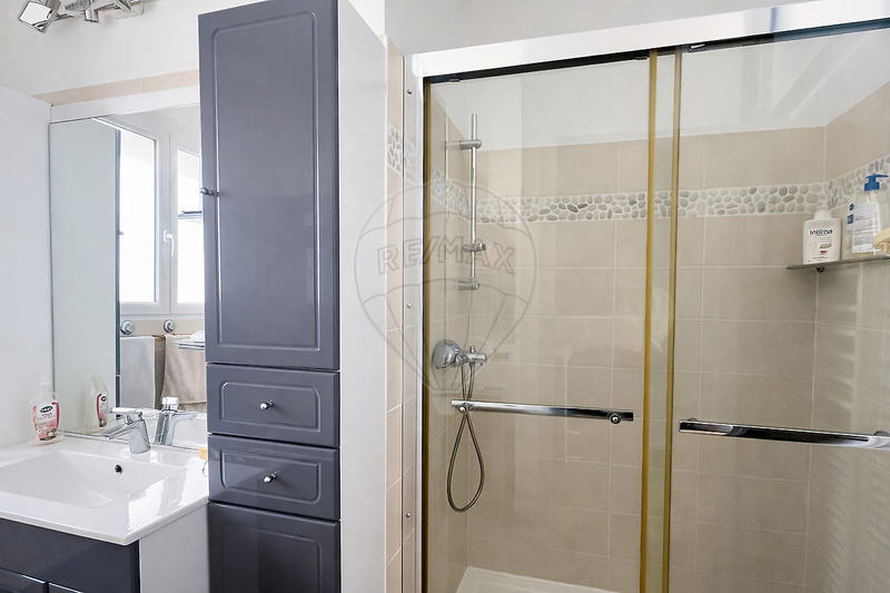 Maison - 97 m² - 4 pièces