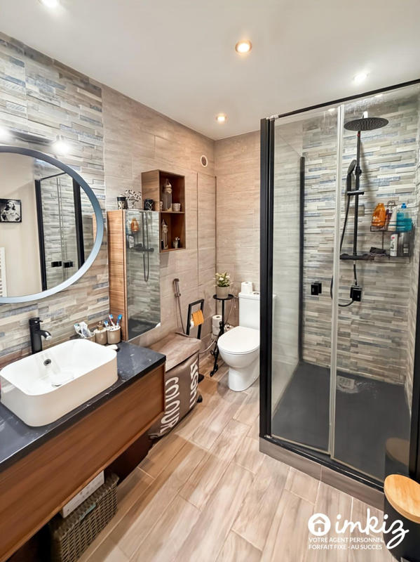 Appartement - 81 m² - 3 pièces