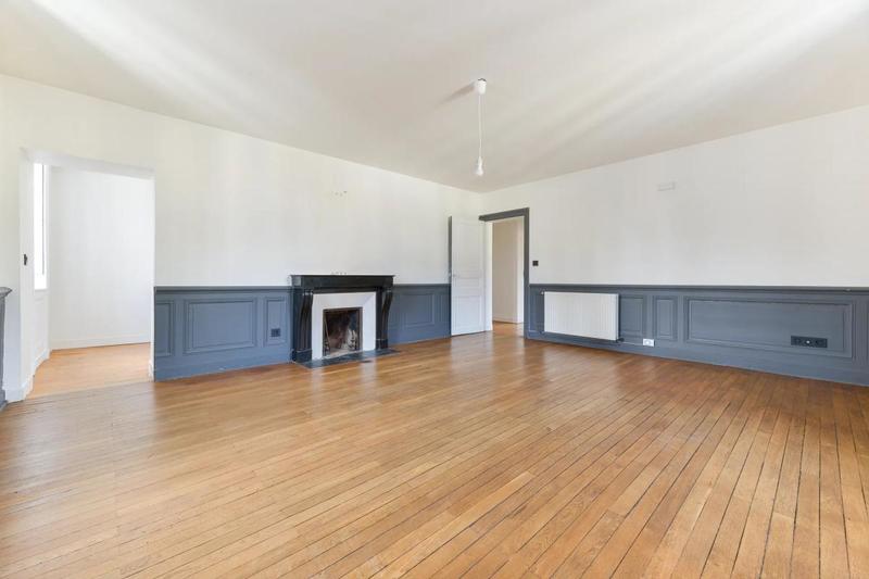 Appartement - 134 m² - 5 pièces