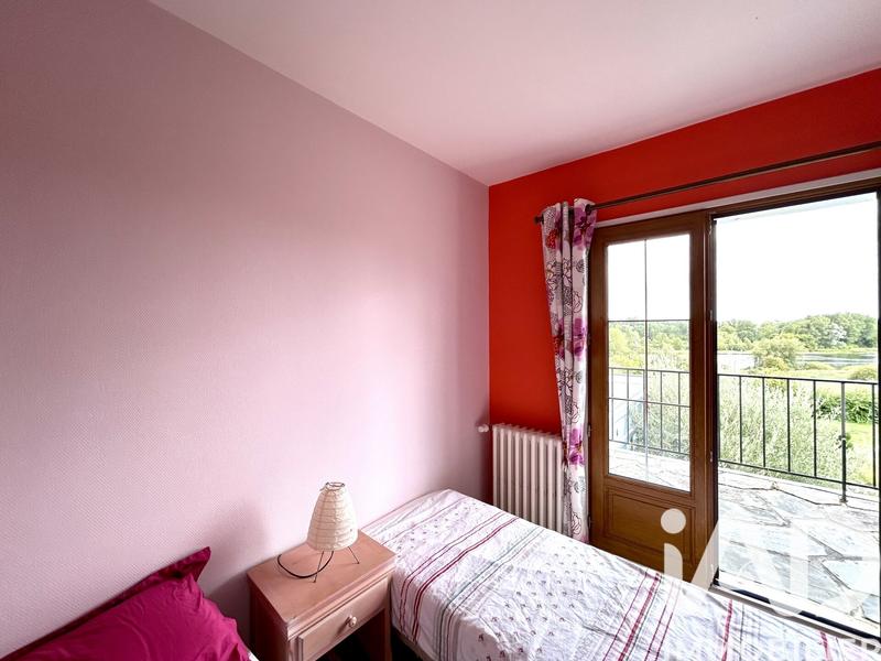 Maison - 360 m² - 10 pièces