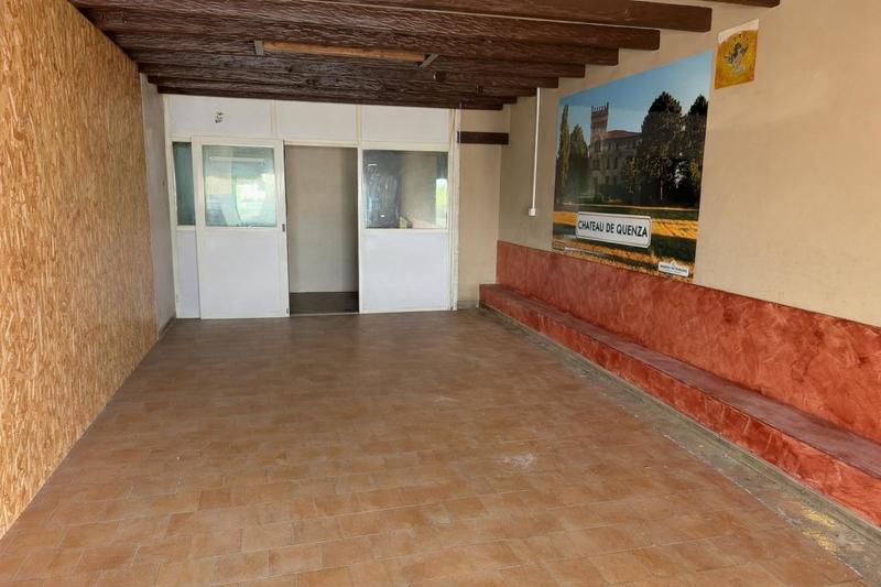 Local commercial - 67 m² - 2 pièces