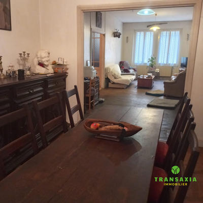 Maison - 160 m² - 4 pièces