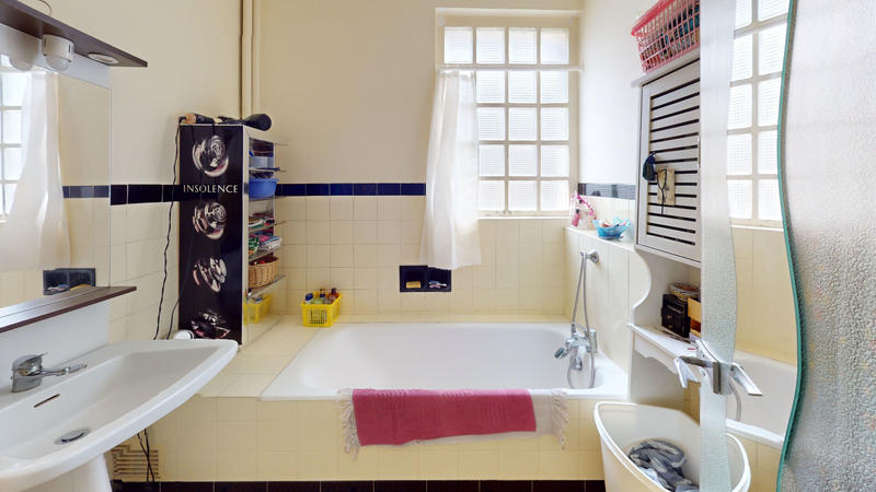 Appartement - 70 m² - 3 pièces