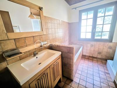 Maison - 103 m² - 5 pièces