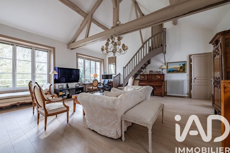 Maison - 276 m² - 10 pièces