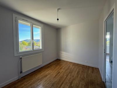 Maison - 111 m² - 6 pièces