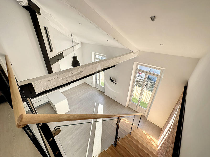 Appartement - 80 m² - 3 pièces