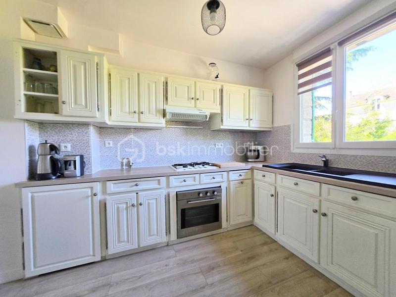 Maison - 137 m² - 6 pièces