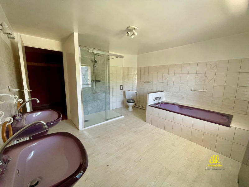 Maison - 142 m² - 5 pièces