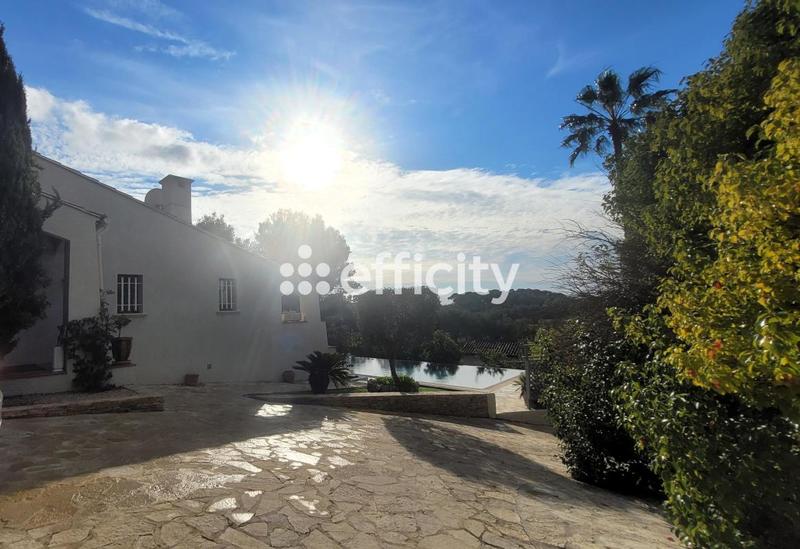 Villa - 165 m² - 5 pièces