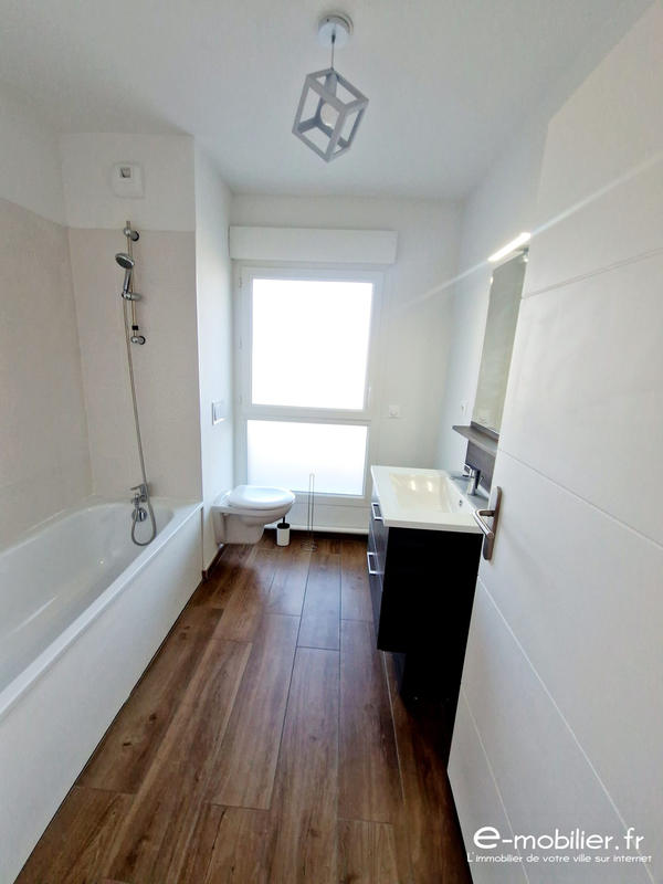 Maison contemporaine - 120 m² - 5 pièces