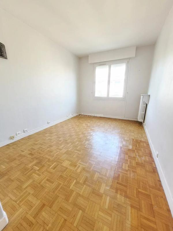 Appartement - 60 m² - 2 pièces