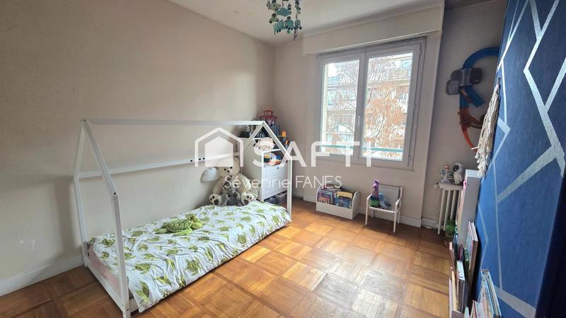 Appartement - 95 m² - 3 pièces